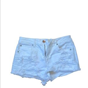American eagle size 8 white distressed jean shorts